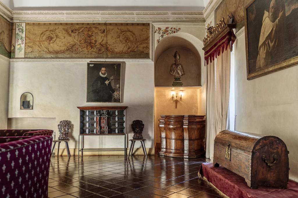 Castello Orsini Hotel ネーロラ エクステリア 写真