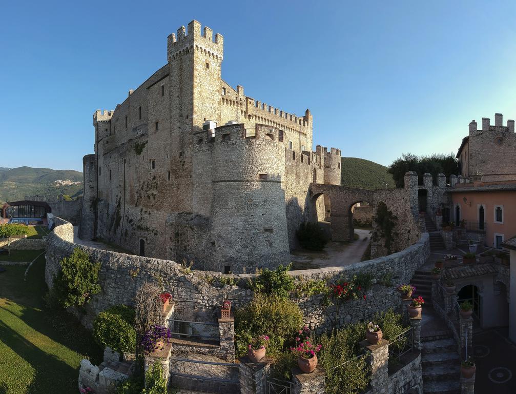 Castello Orsini Hotel ネーロラ エクステリア 写真