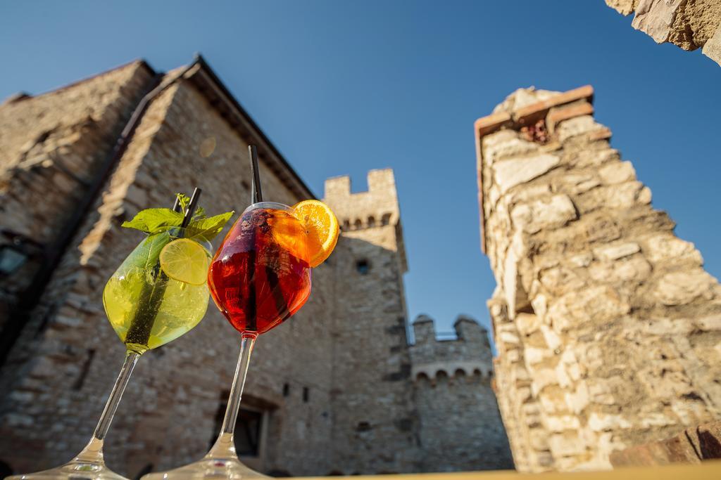 Castello Orsini Hotel ネーロラ エクステリア 写真