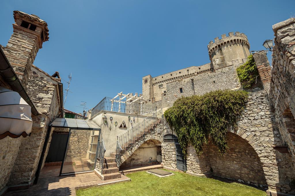 Castello Orsini Hotel ネーロラ エクステリア 写真