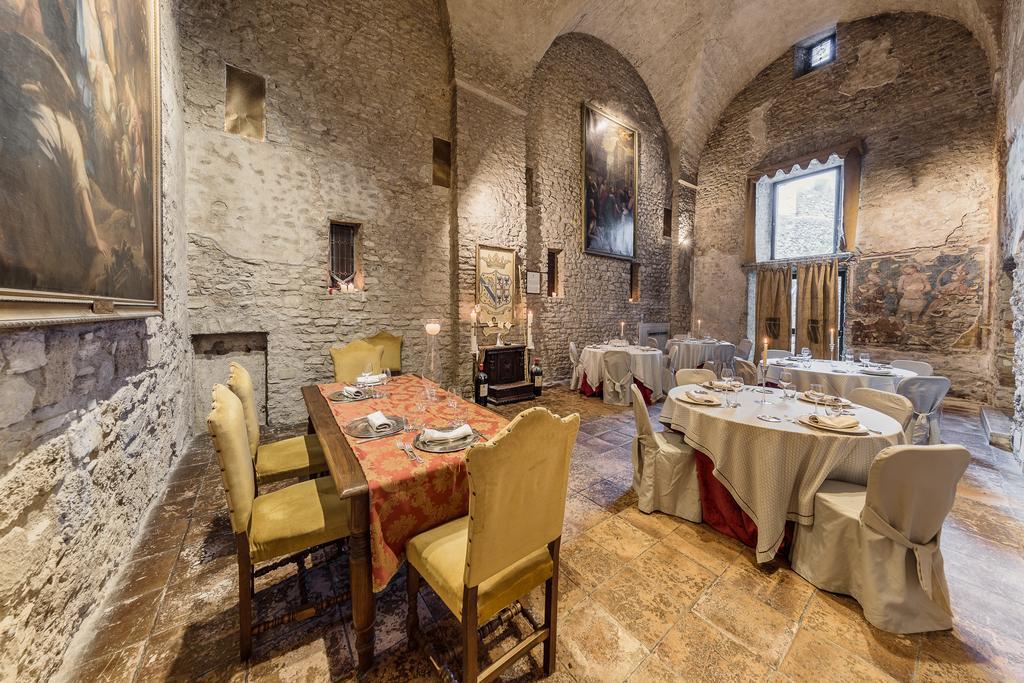 Castello Orsini Hotel ネーロラ エクステリア 写真