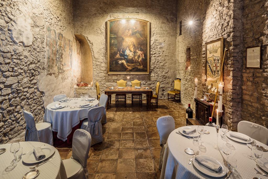 Castello Orsini Hotel ネーロラ エクステリア 写真